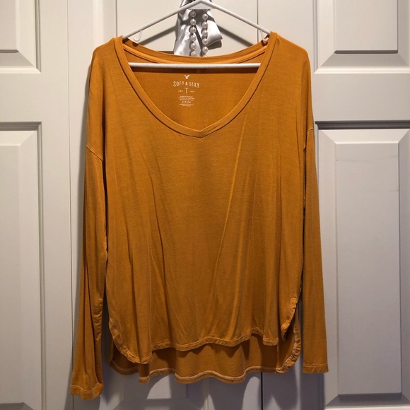 American Eagle Outfitters Tops - AE Soft & Sexy Long Sleeve